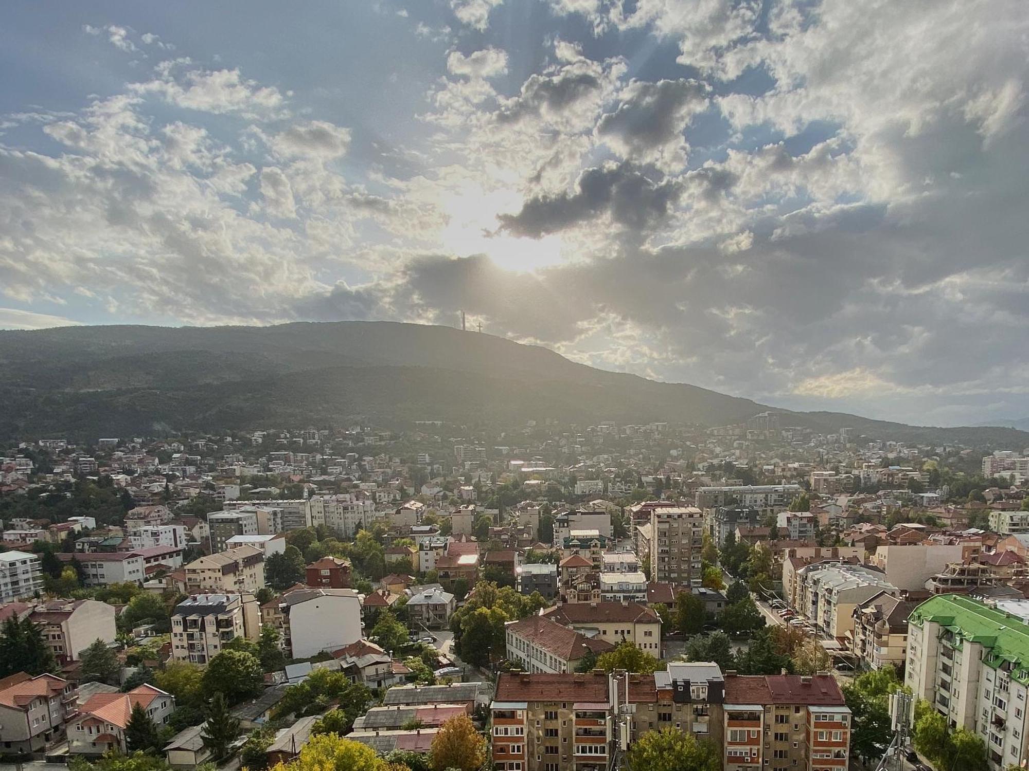 Stylish Studio, Skopje Centre - Private Parking - Panoramic Views المظهر الخارجي الصورة